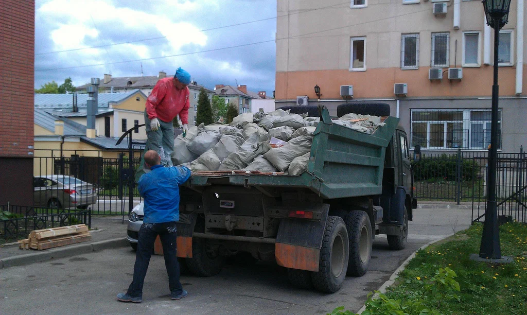 Вывоз строительного мусора в Кургане от 1649 руб. – ПроМусор