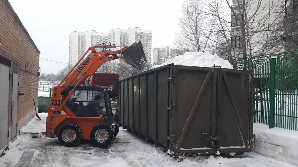 Вывоз снега контейнерами в Кургане — цена от 3299 руб., заказать контейнер для снега в ПроМусор